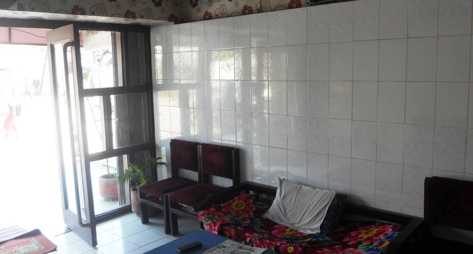 Hotel Samrat, Durg 4